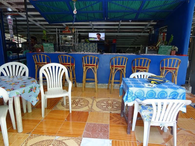 Happy Buddha Inn Puerto Galera Esterno foto